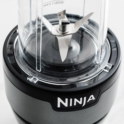 בלנדר נוטריבול Ninja Nutri-Blender Plus BN303 – עוצמה 700W - יבואן רשמי – תמונה 8